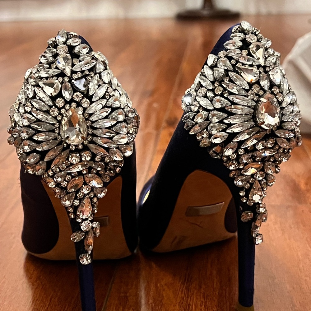 Badgley Mischka  Blue Embellished Heels